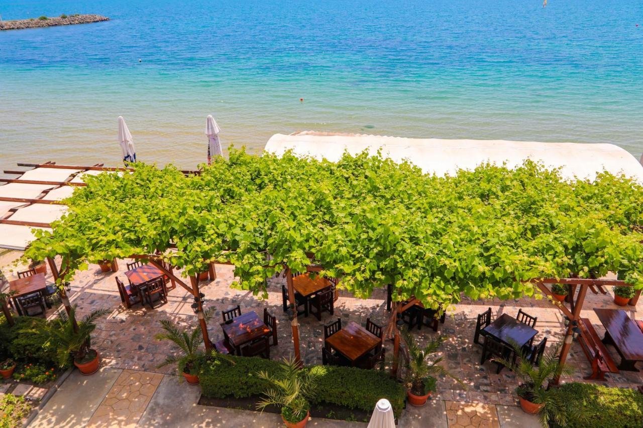 Petrov Family Hotel Nesebar Buitenkant foto